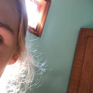 Meet your Posher, Kaylie